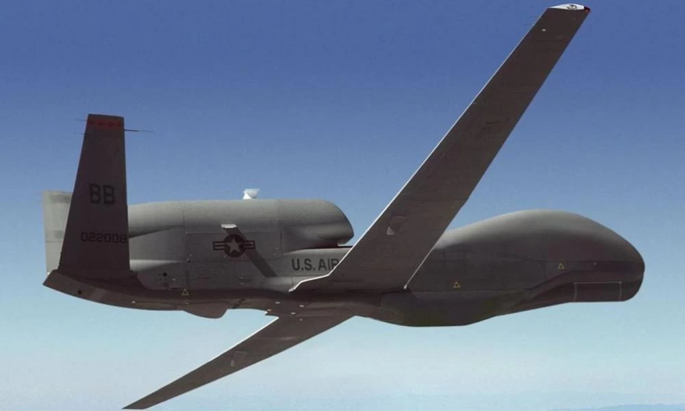 ''Πόλεμος'' στους αιθέρες - ΗΠΑ: ''Οι Ρώσοι θέλουν να τυφλώσουν τα RQ-4 Global Hawk''!